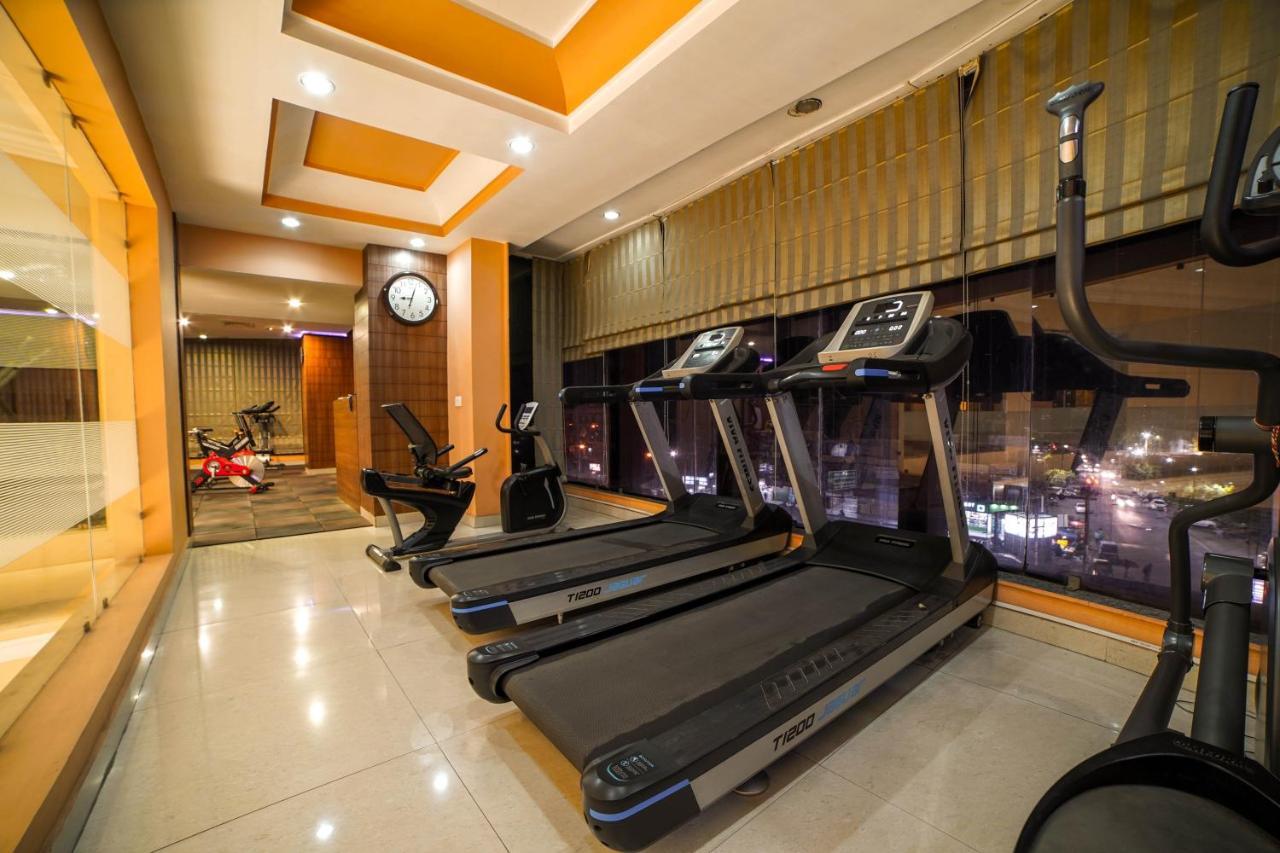 Hotel Jsr Continental Дехрадун Экстерьер фото
